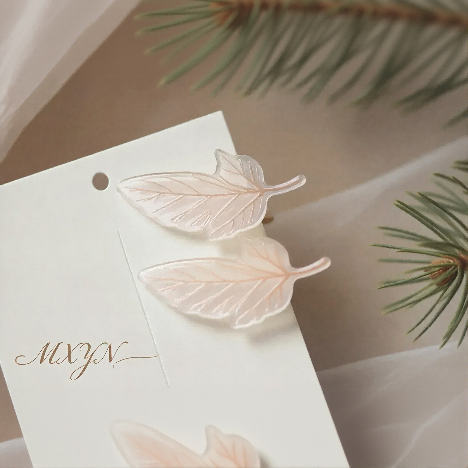 Fresh Leaf Hair Clip